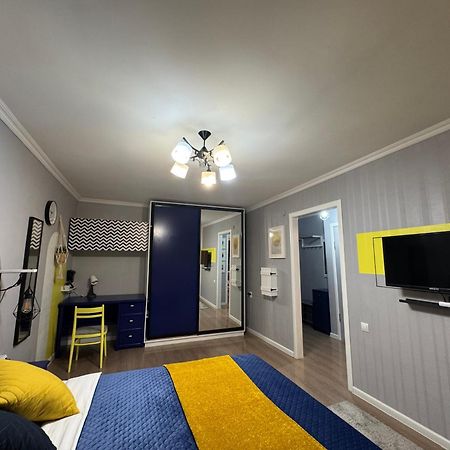 Apartmán Almatyda На Басенова Pokoj fotografie